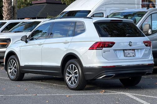 2018 Volkswagen Tiguan 2.0T SE