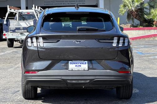 2022 Ford Mustang Mach-E Select