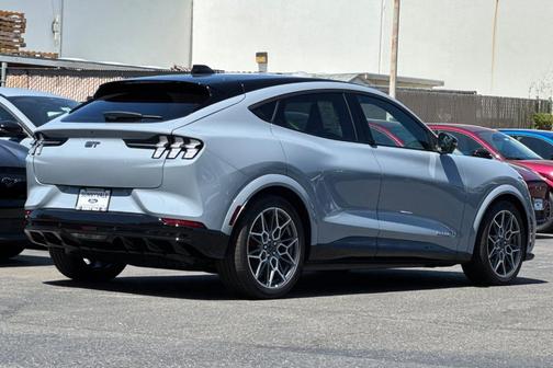 2025 Ford Mustang Mach-E GT