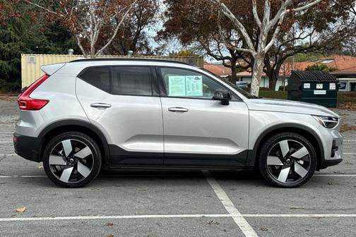 2023 Volvo XC40 Recharge Pure Electric Twin Ultimate