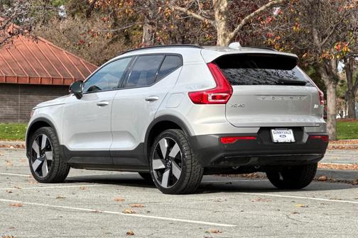 2023 Volvo XC40 Recharge Pure Electric Twin Ultimate