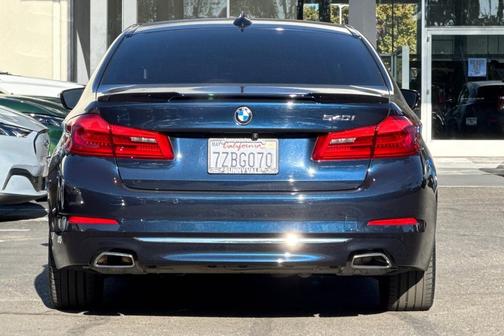 2017 BMW 540 i