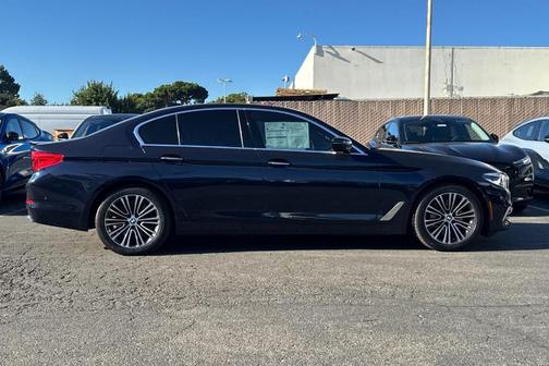 2017 BMW 540 i