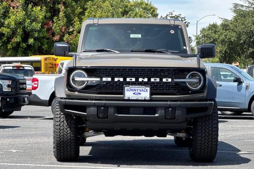 Gray 2026 Ford Bronco Badlands