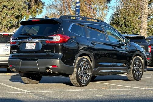 2023 Subaru Ascent Limited 7-Passenger