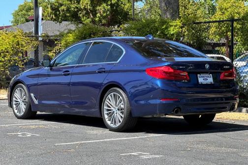 2019 BMW 530 i xDrive