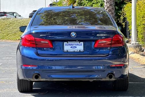 2019 BMW 530 i xDrive