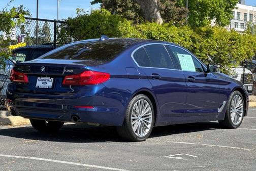 2019 BMW 530 i xDrive