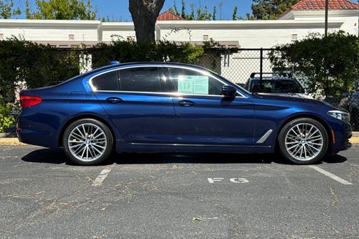 2019 BMW 530 i xDrive
