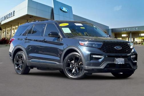 Blue Metallic 2023 Ford Explorer ST-Line
