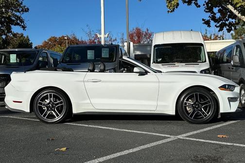 2023 Ford Mustang EcoBoost Premium