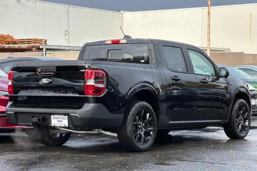 2025 Ford Maverick Lariat