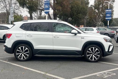 2022 Volkswagen Taos 1.5T SE