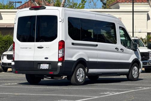 2022 Ford Transit-350 XLT