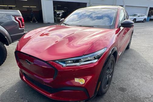 2021 Ford Mustang Mach-E California Route 1