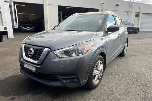 2018 Nissan Kicks S