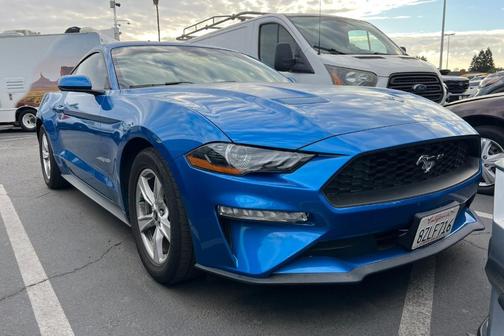 2021 Ford Mustang EcoBoost