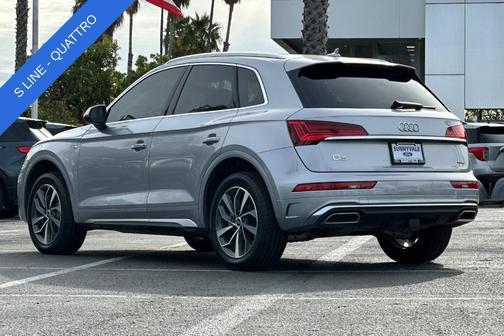 2023 Audi Q5 45 S line quattro Premium