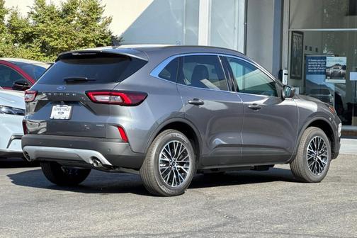 2025 Ford Escape PHEV