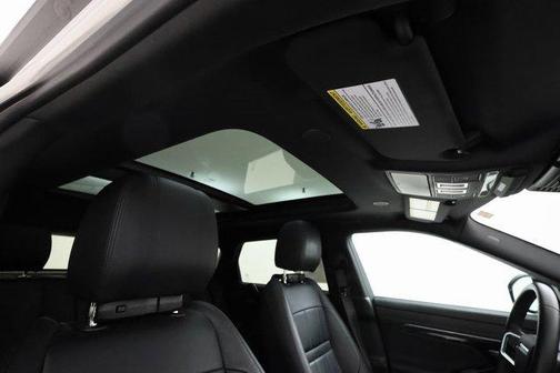 2021 Land Rover Range Rover Evoque SE