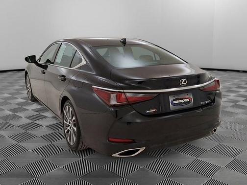 2021 Lexus ES 350 Base