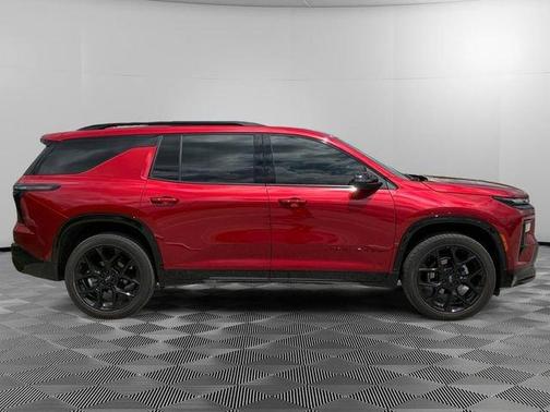 Radiant Red 2024 Chevrolet Traverse RS
