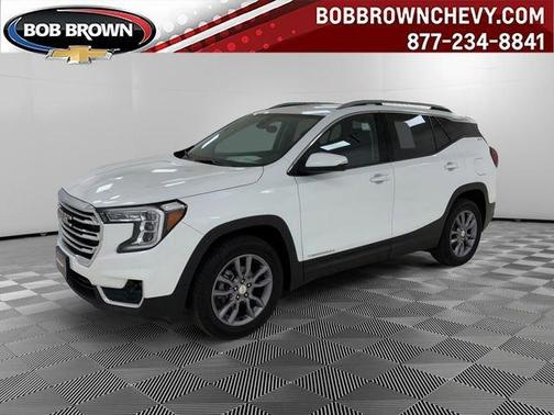 White 2023 GMC Terrain SLT