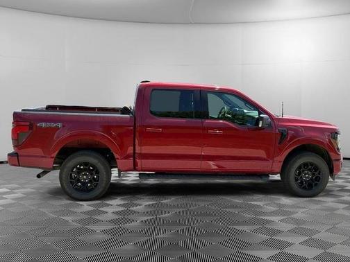 Red 2025 Ford F-150 XLT