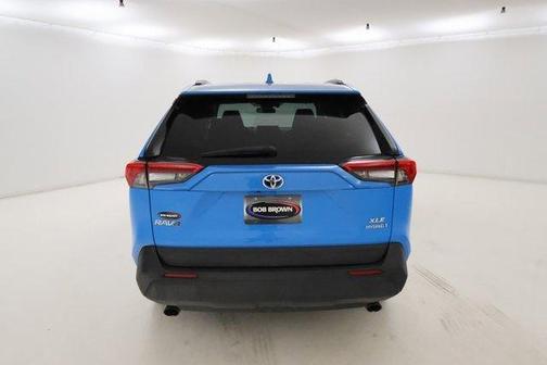 2020 Toyota RAV4 Hybrid XLE