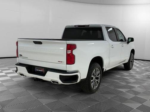 White 2022 Chevrolet Silverado 1500 Limited RST