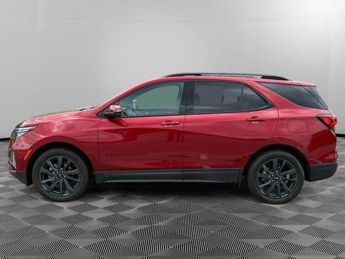 Red 2022 Chevrolet Equinox RS
