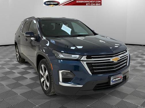 2023 Chevrolet Traverse LT Leather