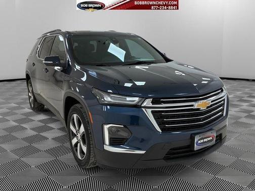 2023 Chevrolet Traverse LT Leather