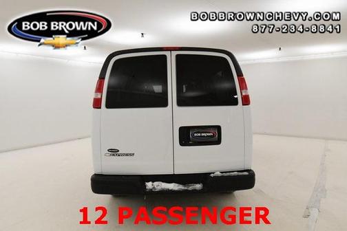 2022 Chevrolet Express 3500 LS