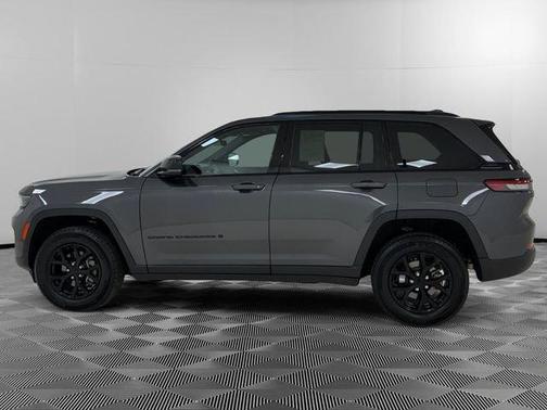 Gray 2025 Jeep Grand Cherokee Laredo