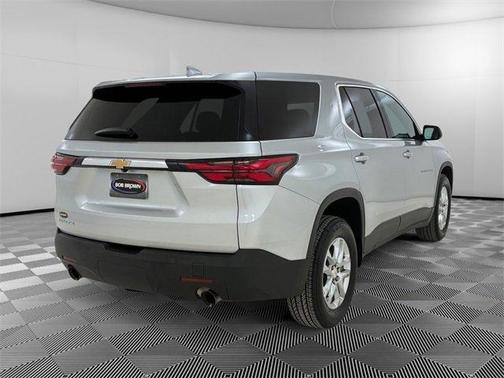 2022 Chevrolet Traverse LS
