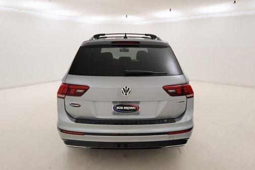 2021 Volkswagen Tiguan 2.0T SE R-Line Black