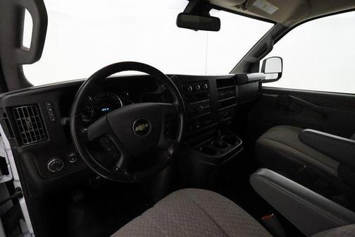 2023 Chevrolet Express 3500 LT