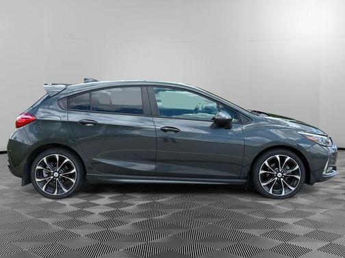 Gray 2019 Chevrolet Cruze Diesel