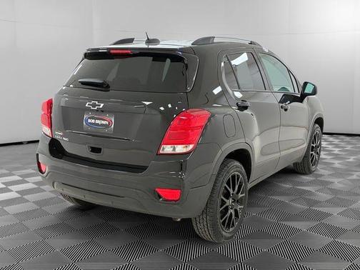 Black 2022 Chevrolet Trax LT