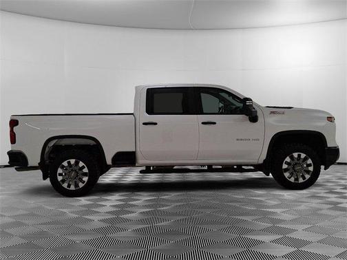 2025 Chevrolet Silverado 2500 Custom