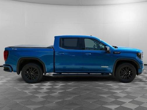 Blue 2022 GMC Sierra 1500 Elevation