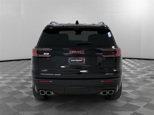 2024 GMC Acadia AT4