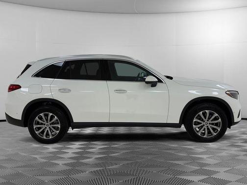 White 2024 Mercedes-Benz GLC 300 Base 4MATIC