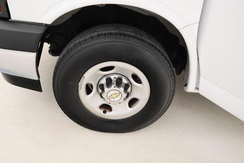 2024 Chevrolet Express 3500 LT
