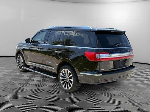 Black 2019 Lincoln Navigator Select
