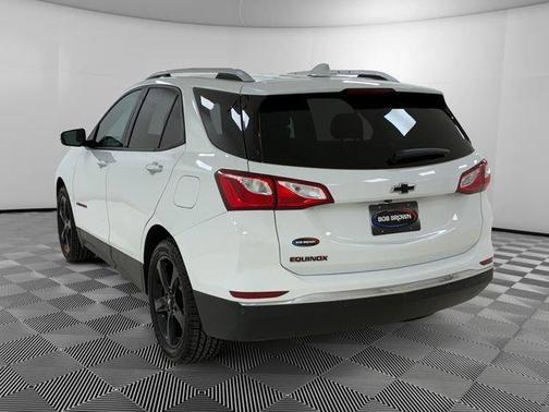 White 2021 Chevrolet Equinox Premier