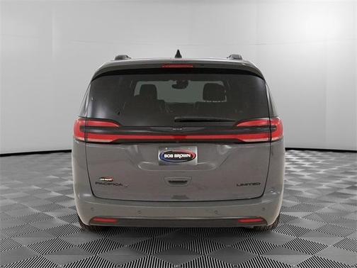 2025 Chrysler Pacifica Limited