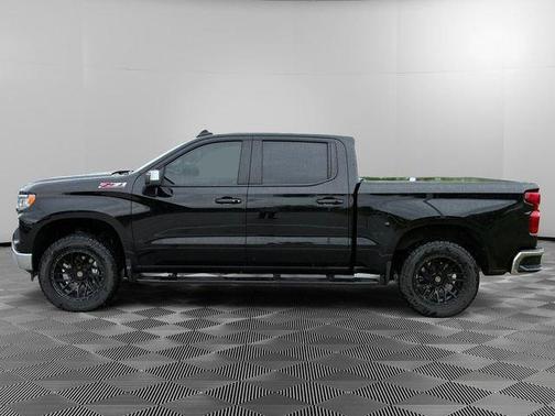 Black 2025 Chevrolet Silverado 1500 LT