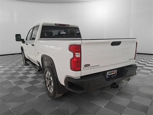 2025 Chevrolet Silverado 2500 Custom